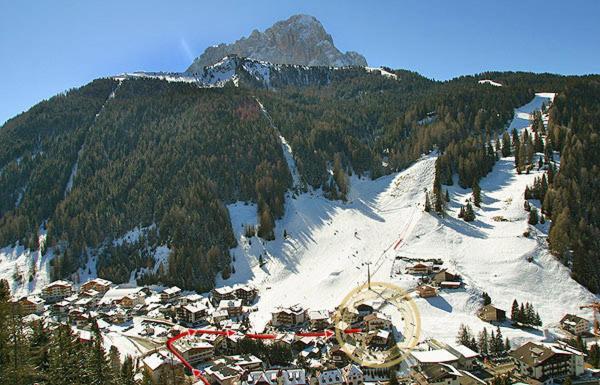 Garni Hotel Miara - Your Dolomites Home Selva di Val Gardena Exteriör bild